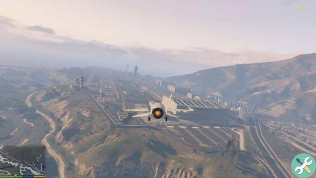 GTA 5 ONLINE - Como pegar o JATO / Caça na Base Militar ( fácil )