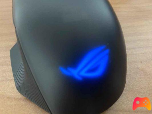 Souris de jeu Asus ROG Chakram - Critique