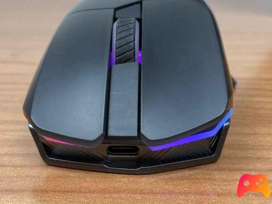 Souris de jeu Asus ROG Chakram - Critique