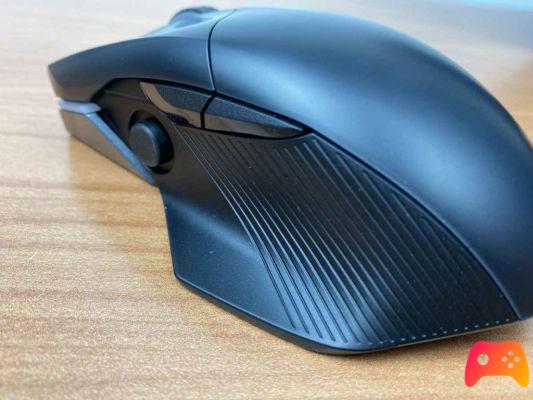 Souris de jeu Asus ROG Chakram - Critique