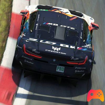 Acer: partnership with the Sim Racing Team R8G