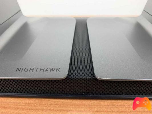 Netgear Nighthawk AX8 RAX80 - Revisão