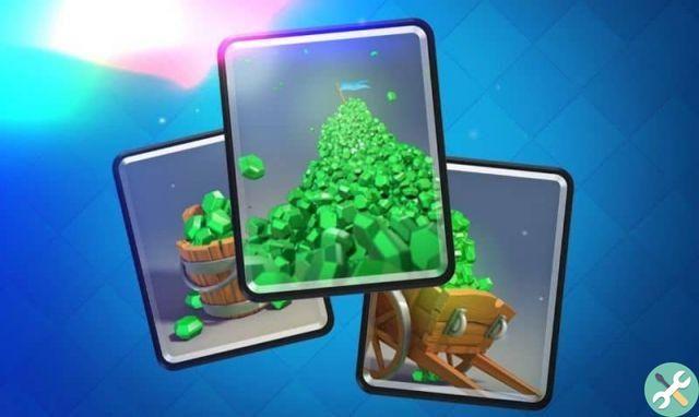 How to win and get free gems and chests in Clash Royale