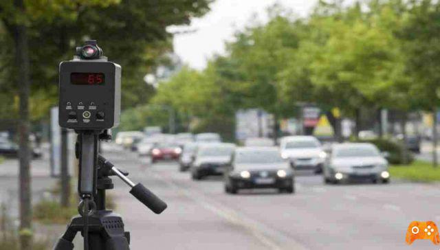 How to avoid speed cameras: the best apps for Andoid and iPhone