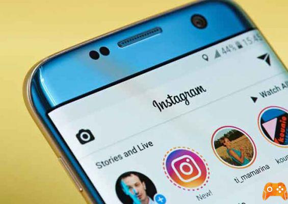 Cómo tomar una captura de pantalla o grabar una historia de Instagram