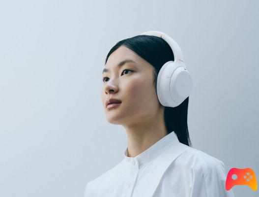 Sony WH-1000XM4, aquí están en Silent White