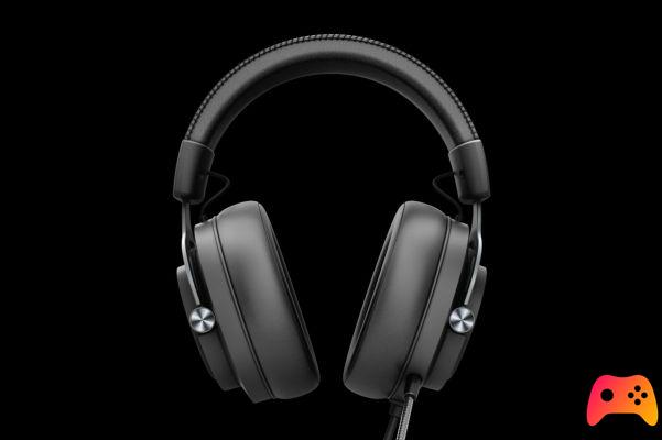 AOC: the GH200 and GH300 gaming headphones
