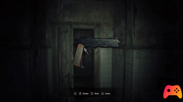 How to maximize inventory and find all special weapons in Resident Evil 2 Remake