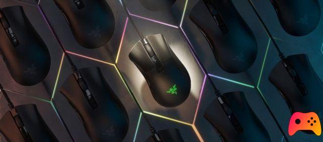 Razer Deathadder V2 chega em uma versão mini