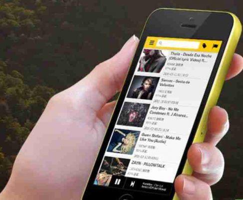 App to download free music on smartphone or tablet